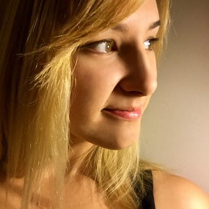 Larissa Lisowski's avatar