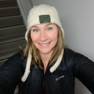 Sarah Maas's avatar