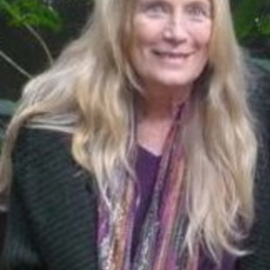 Anna Joyce's avatar